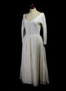 Vintage 1950s Chantilly Lace Wedding Dress
