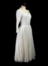 Vintage 1950s Chantilly Lace Wedding Dress