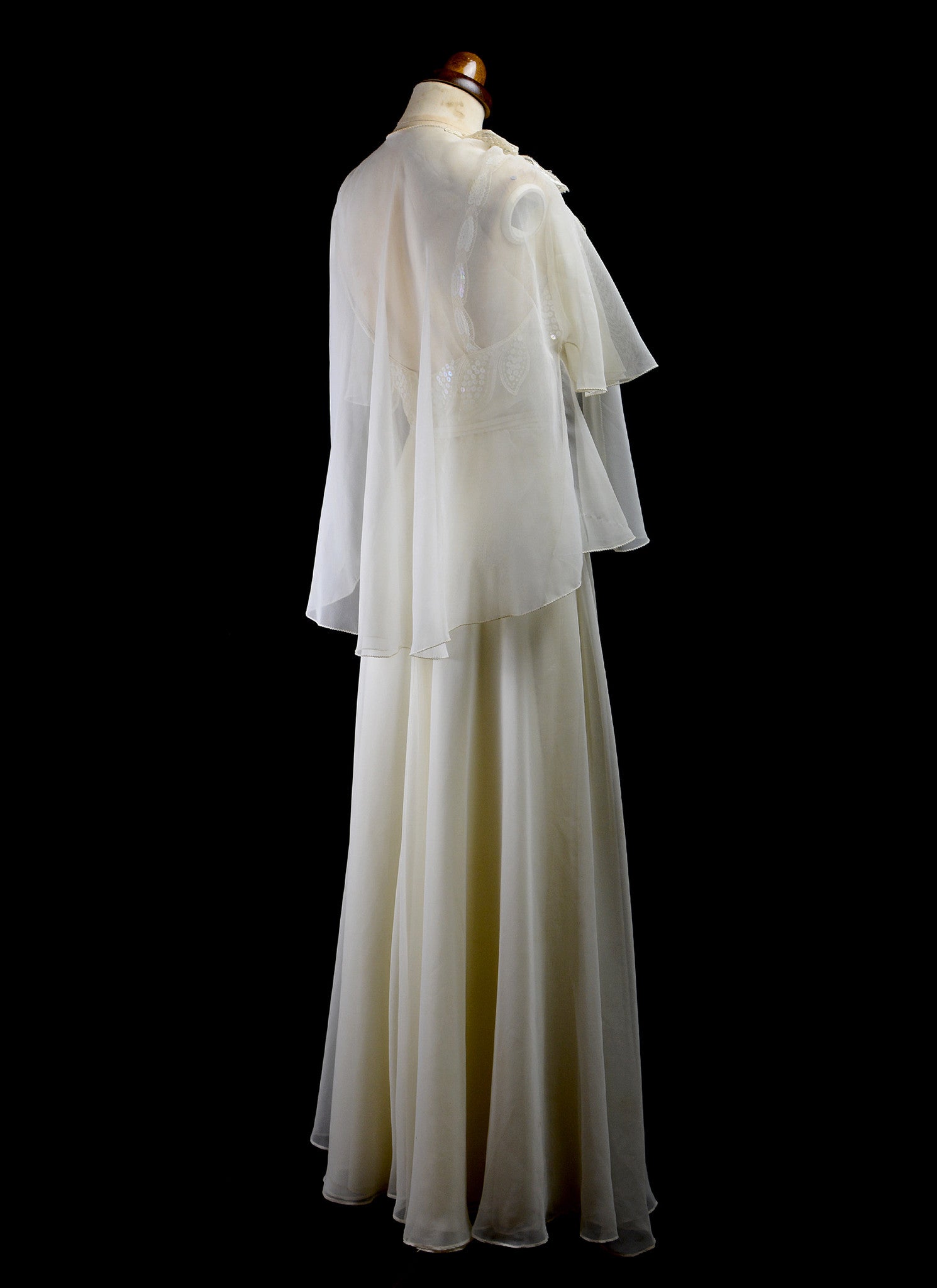 Vintage 1970s Ivory Chiffon Maxi Dress – ALEXANDRA-KING