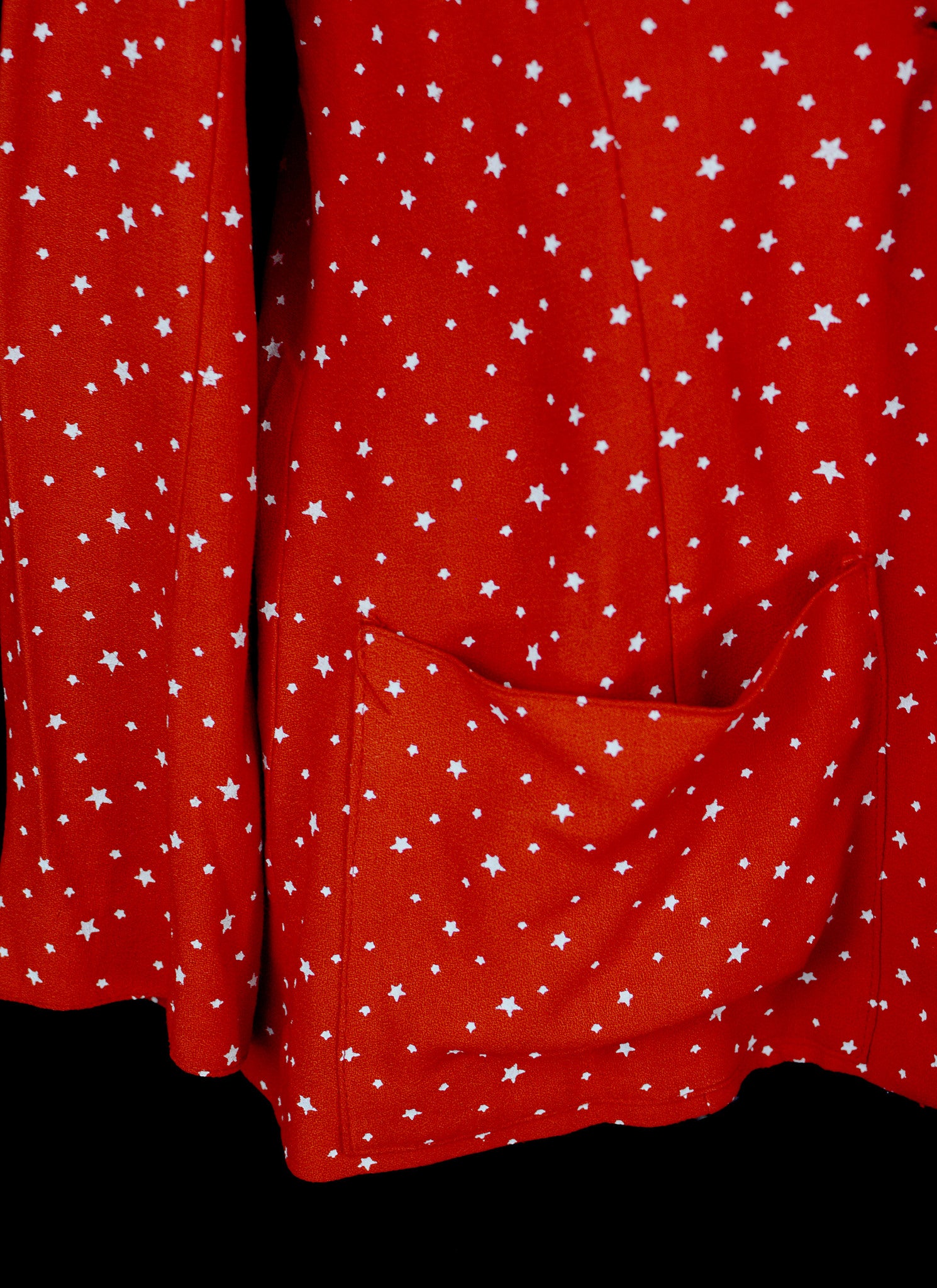 Vintage 1970s Georgina Linhart Red Star Print Moss Crepe Top