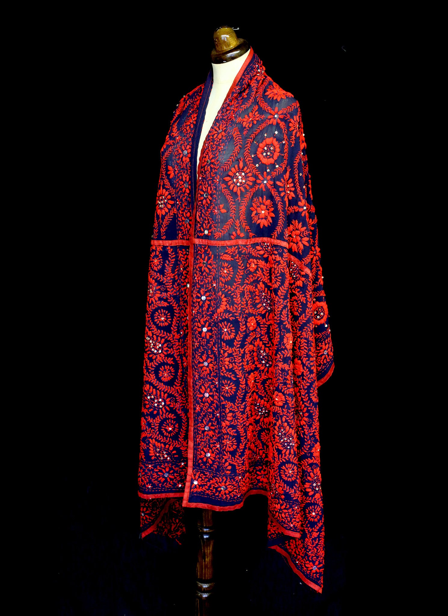 Vintage 1970s Indian Red Phulkari Embroidered Long Wrap