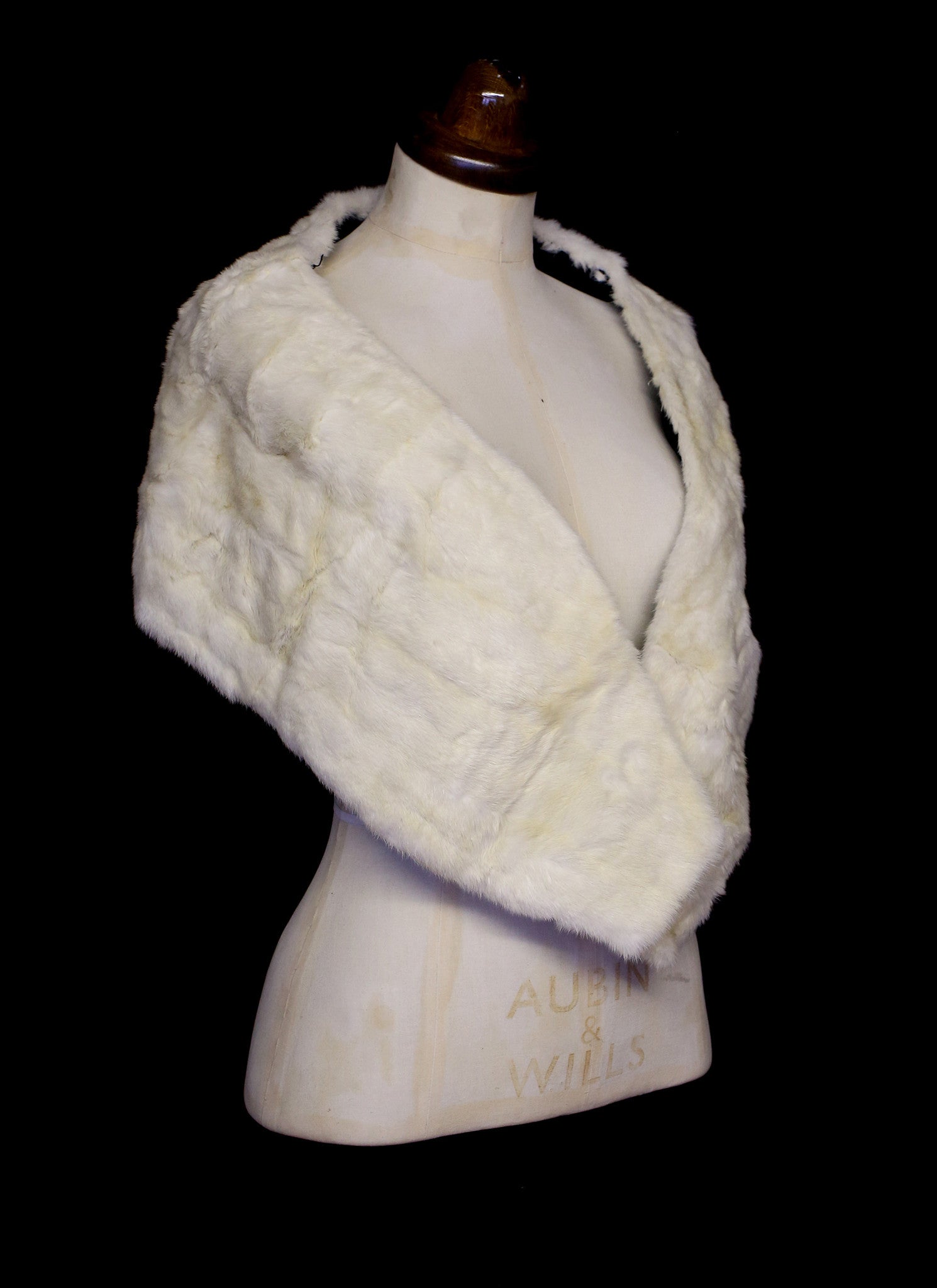 Vintage 1950s Ivory Mink Fur Stole