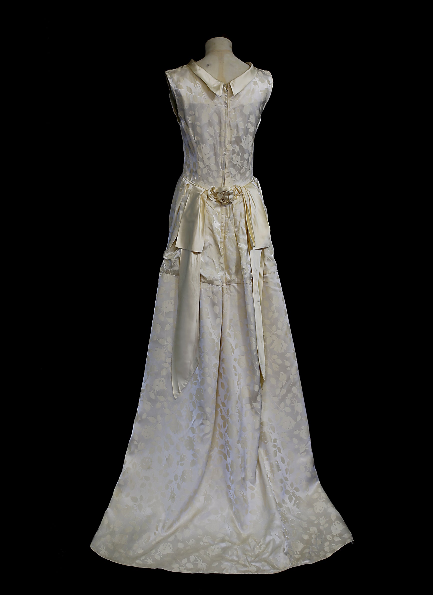 Vintage 1950s Damask Ivory Wedding Dress