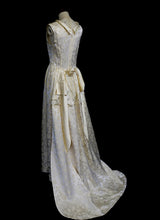 Vintage 1950s Damask Ivory Wedding Dress
