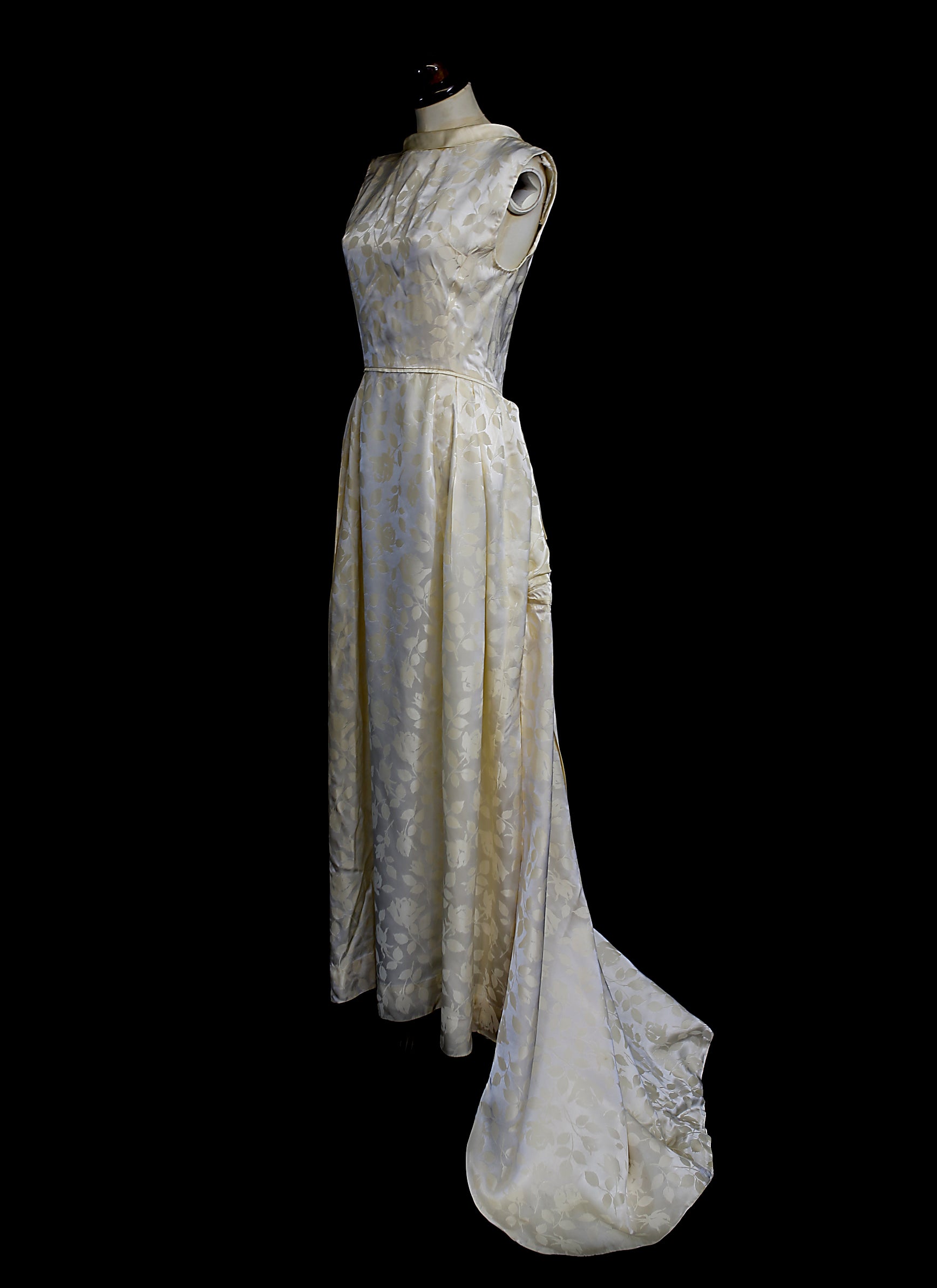Vintage 1950s Damask Ivory Wedding Dress