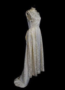Vintage 1950s Damask Ivory Wedding Dress